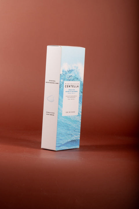 SKIN 1004 - Madagascar Centella Hyalu-Cica Water-Fit Sun Serum 50ML